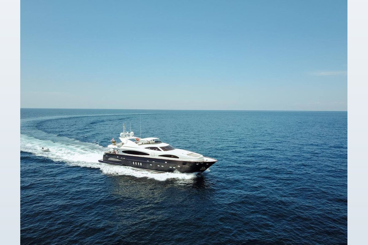Astondoa 102