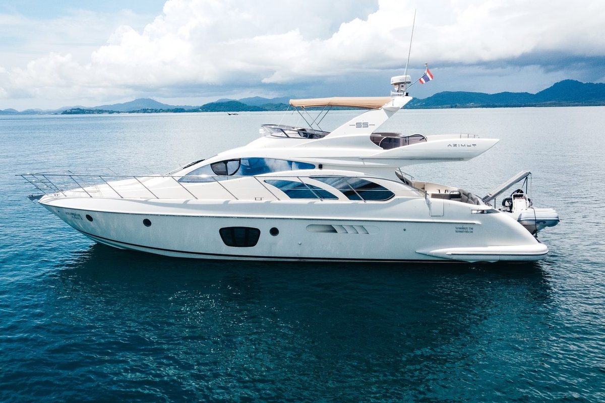 Azimut 55 - private charter in Phuket