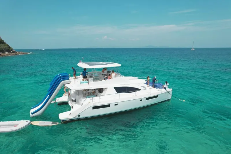Leopard 51 · Boat Lagoon