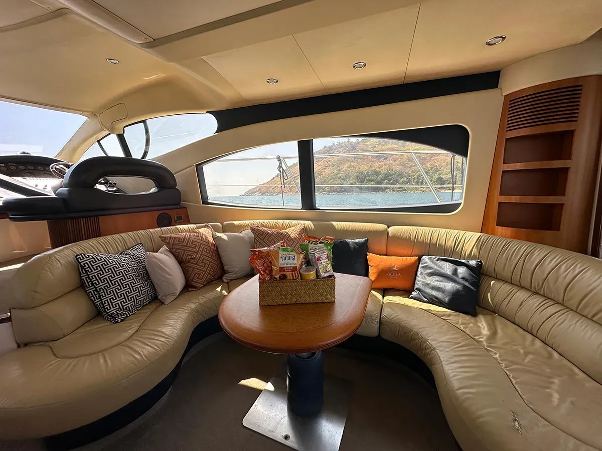 Azimut 46 photo 17