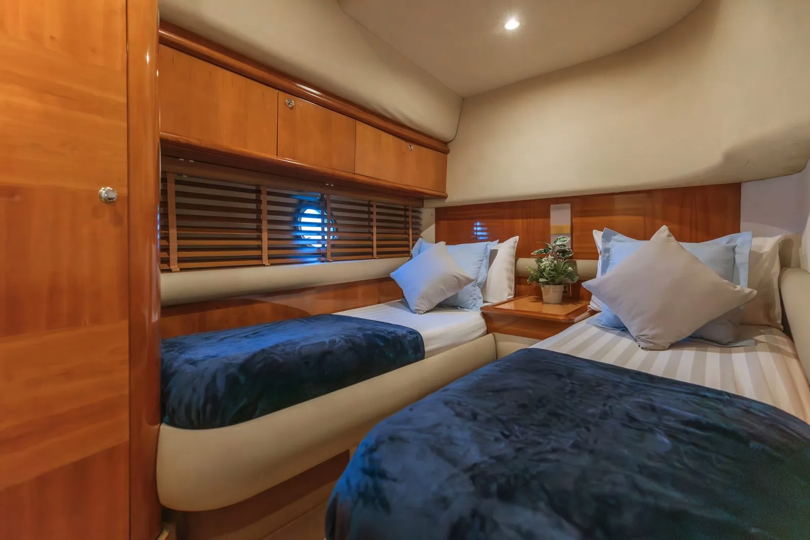 Azimut 55 photo 15