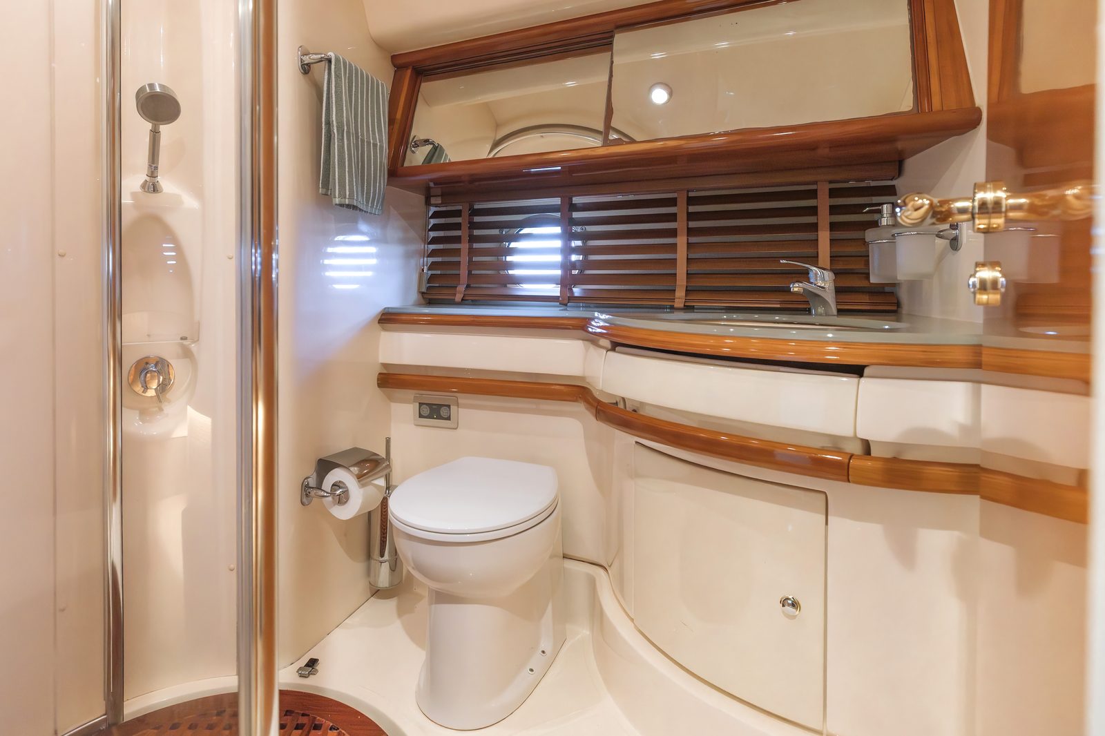 Azimut 55 photo 17
