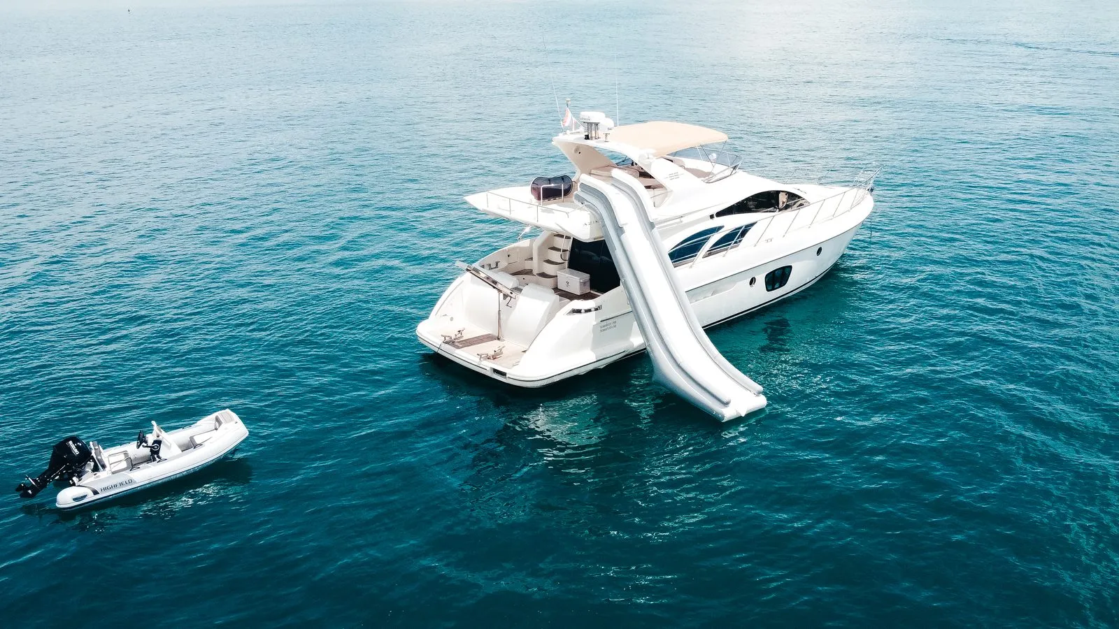 Azimut 55 photo 2