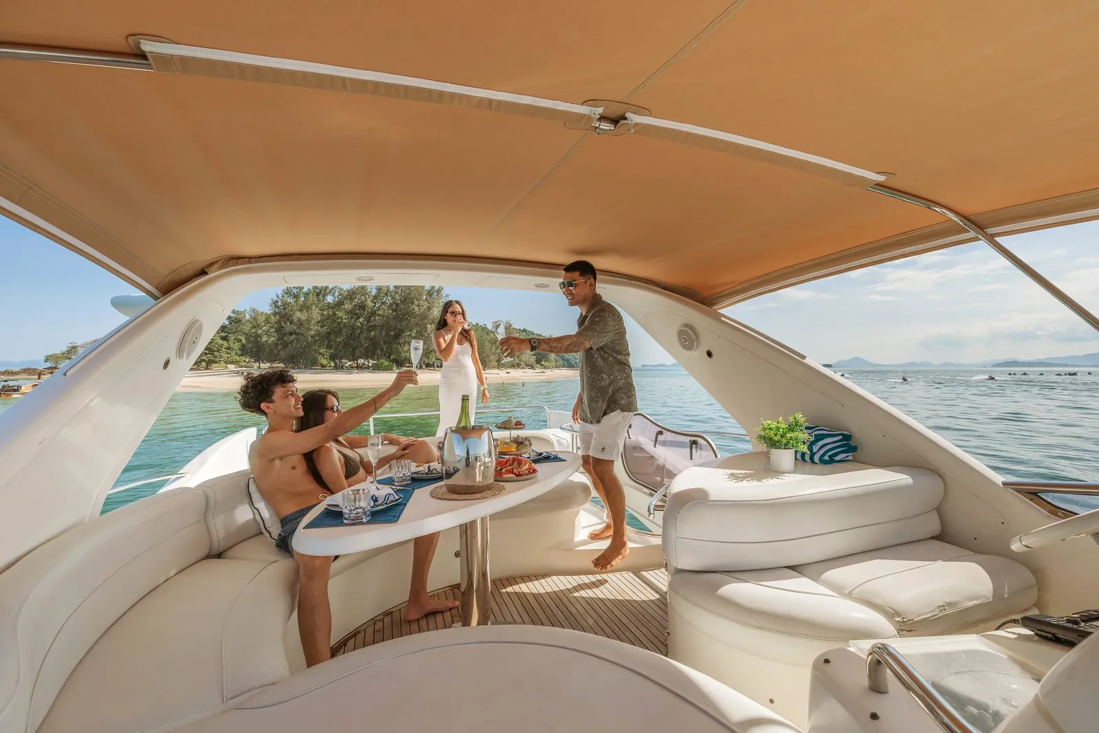 Azimut 55 photo 19