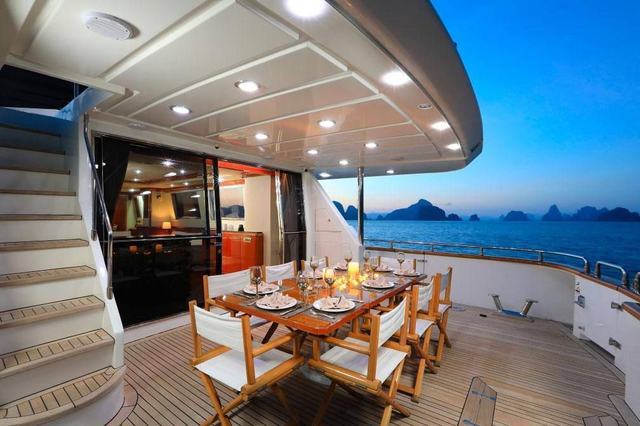 Swim platform - falcon-106