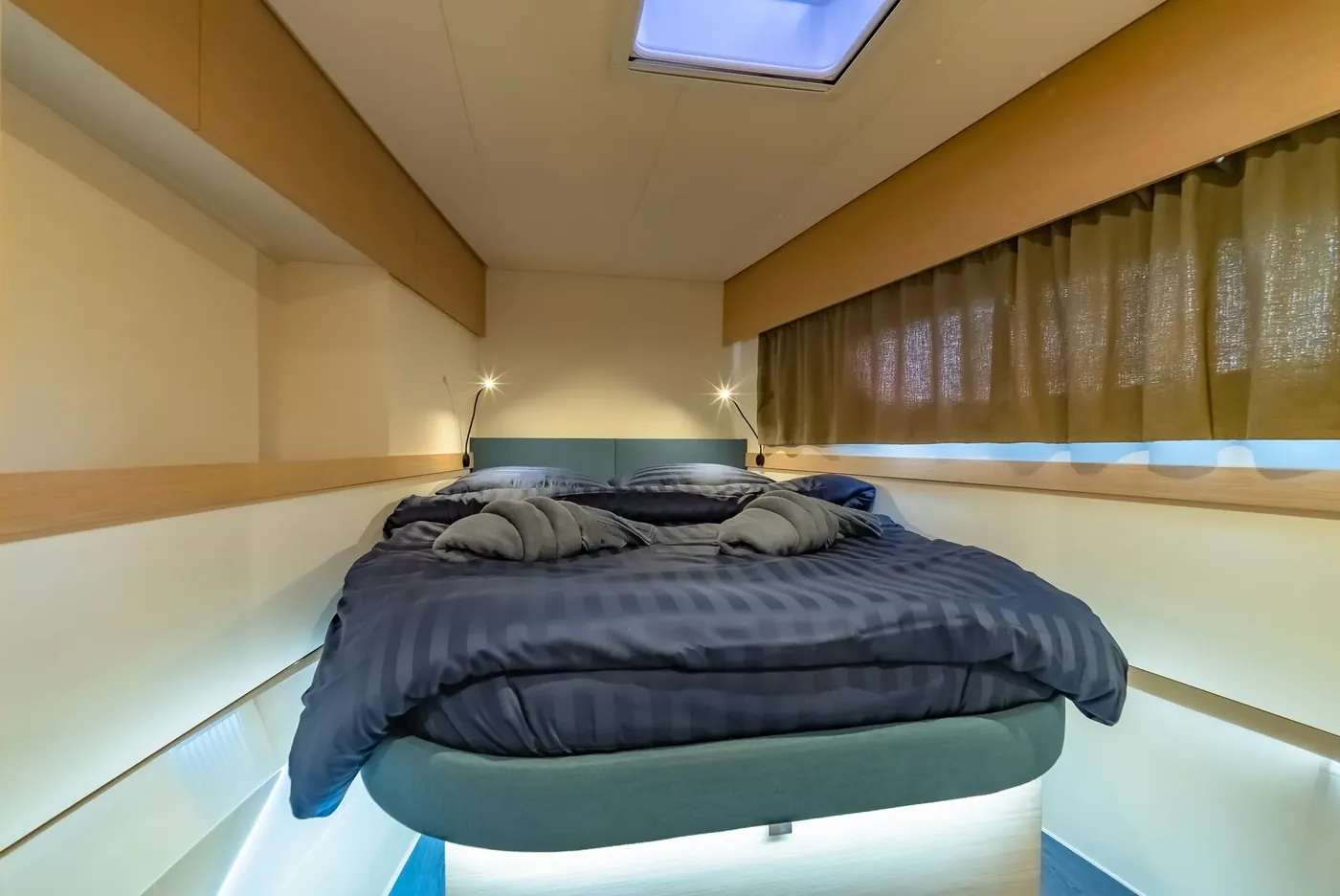 Fountaine Pajot 45 27
