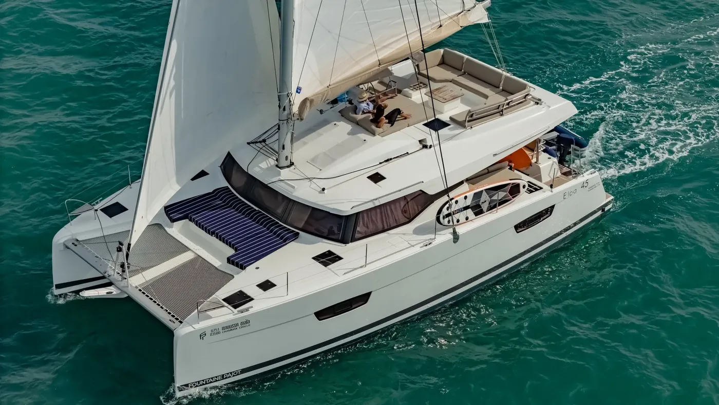 Fountaine Pajot 45 4