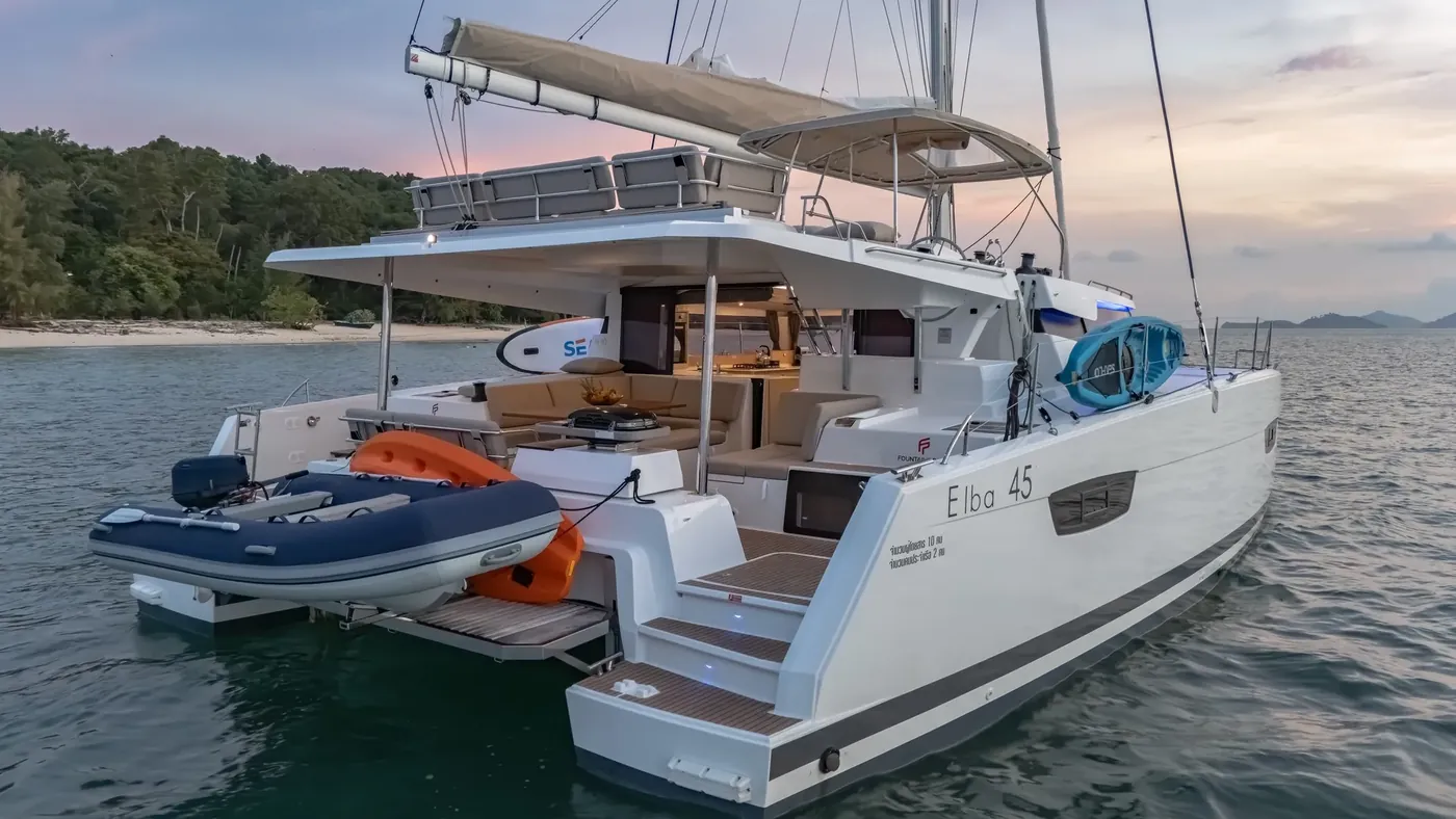 Fountaine Pajot 45 9
