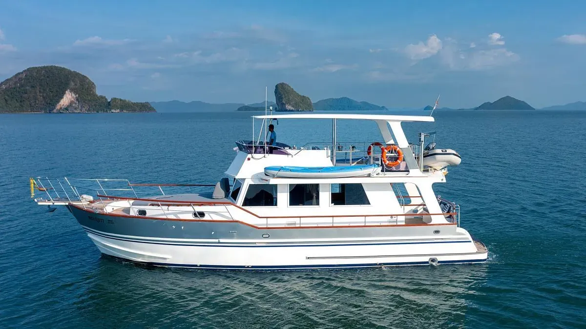 คาตามารัน Grand Banks 53 · Sambuca รูปที่ 10