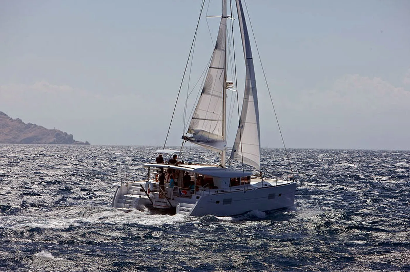 Lagoon 400 photo 2