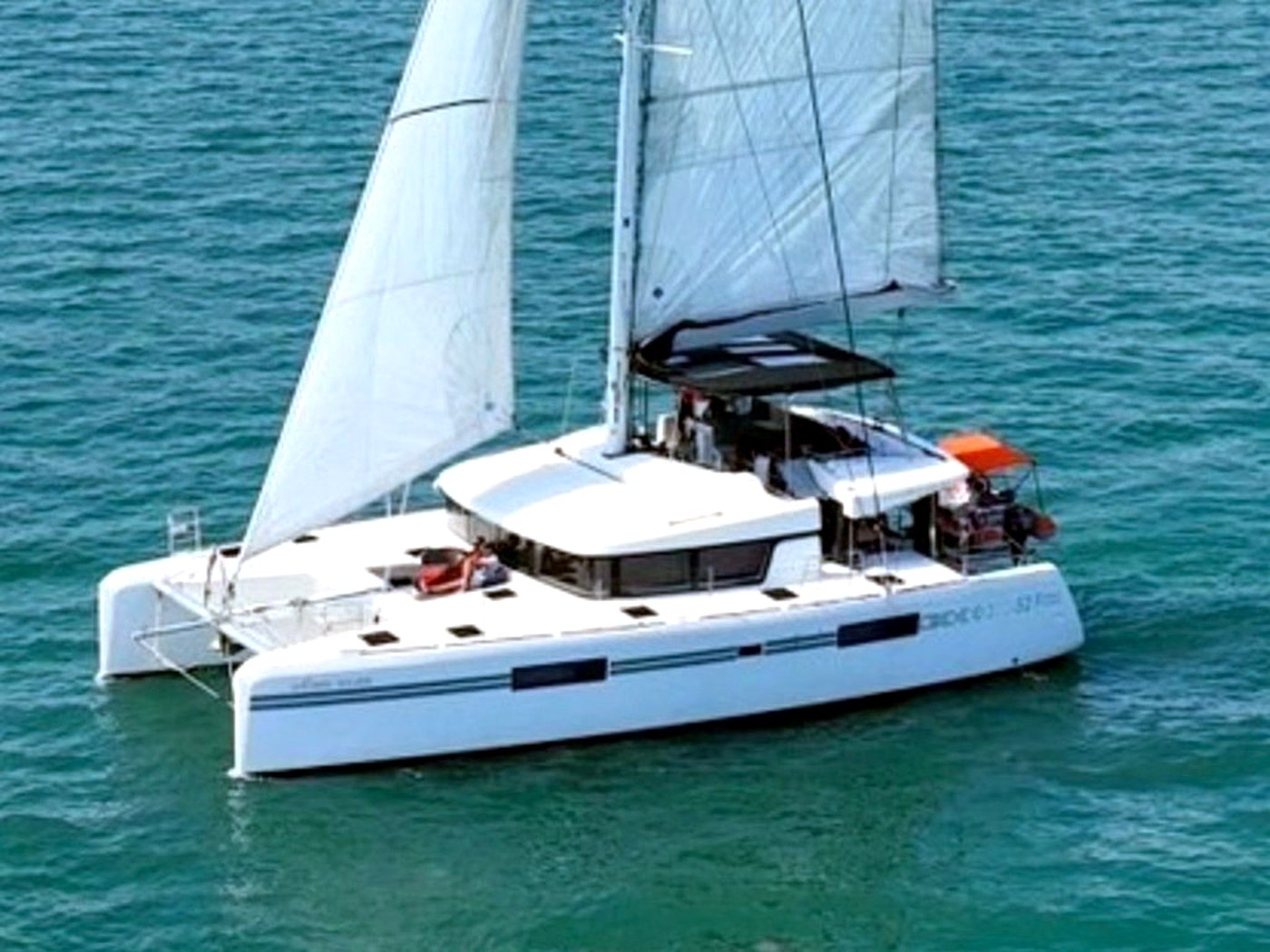 Phi Phi Islands yacht trip moment