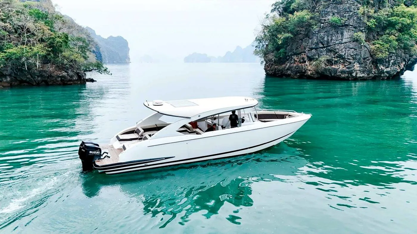 Luxury Cruiser photo 1