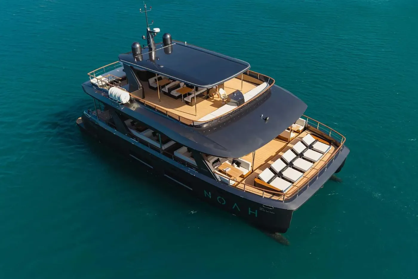 Power Catamaran 75 photo 2