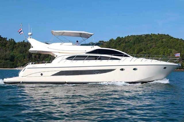 Main salon - riva-70